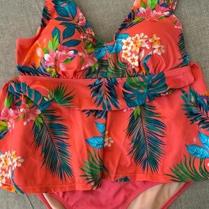 NWT Kim Gravel Swimsuit x For All Tropical Ruffle Tankini Set - Size 4